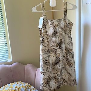 Leopard print dress. NWT. Boutique